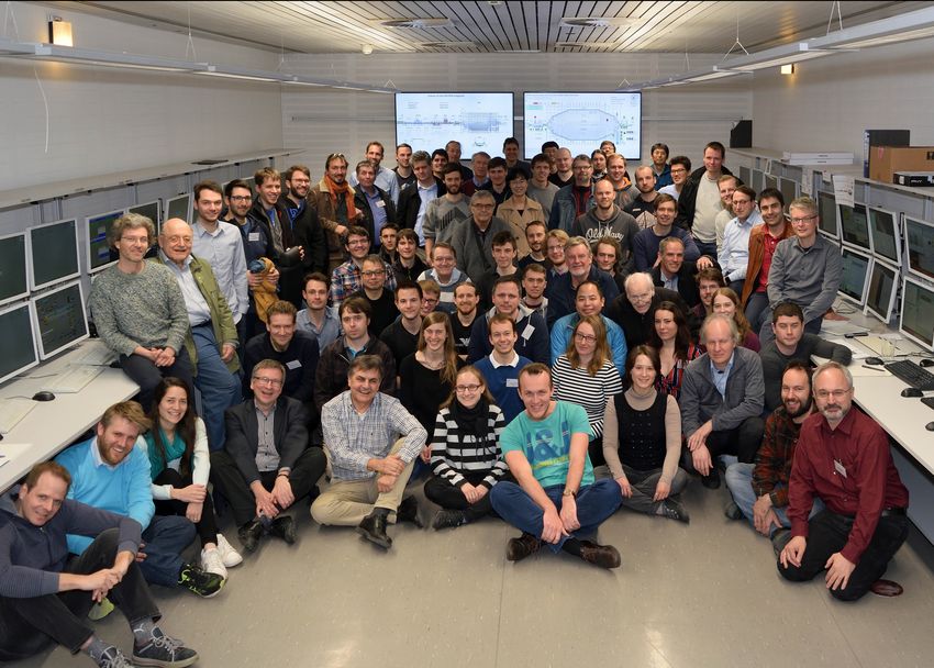 Mitglieder des KATRIN-Forschungsverbundes bei den ersten Messungen der Neutrino-Masse im Frühjahr 2019.