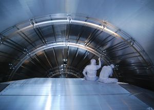 View into the interior of the main spectrometer of the KATRIN experiment for the determination of the neutrino mass (Photo: Joachim Wolf/KIT)