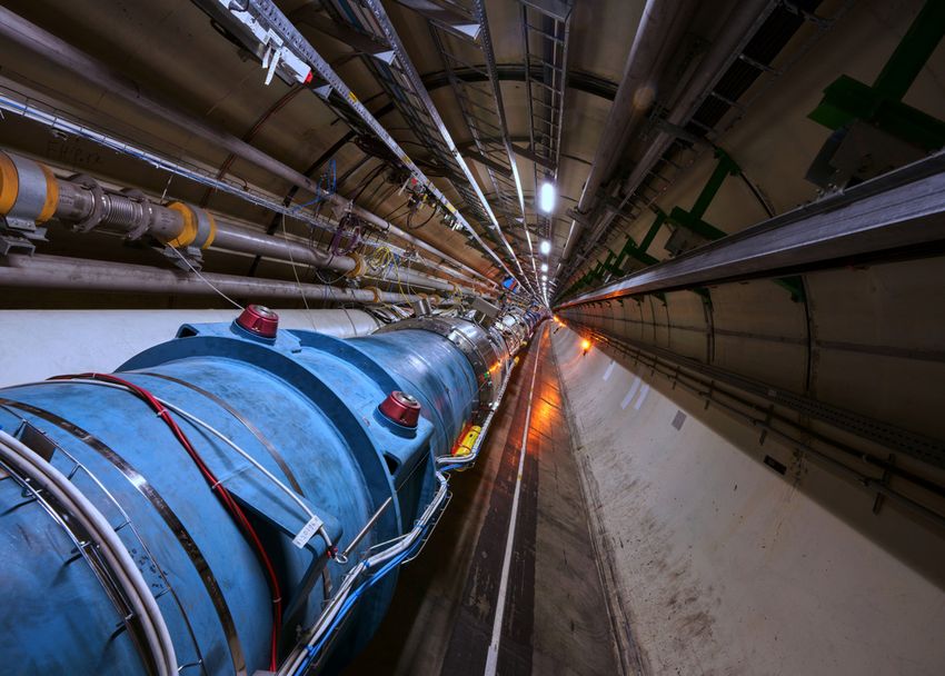  Englisch: The LHC will run for about 20 years - what comes next? (Photo: Maximilien Brice / CERN)